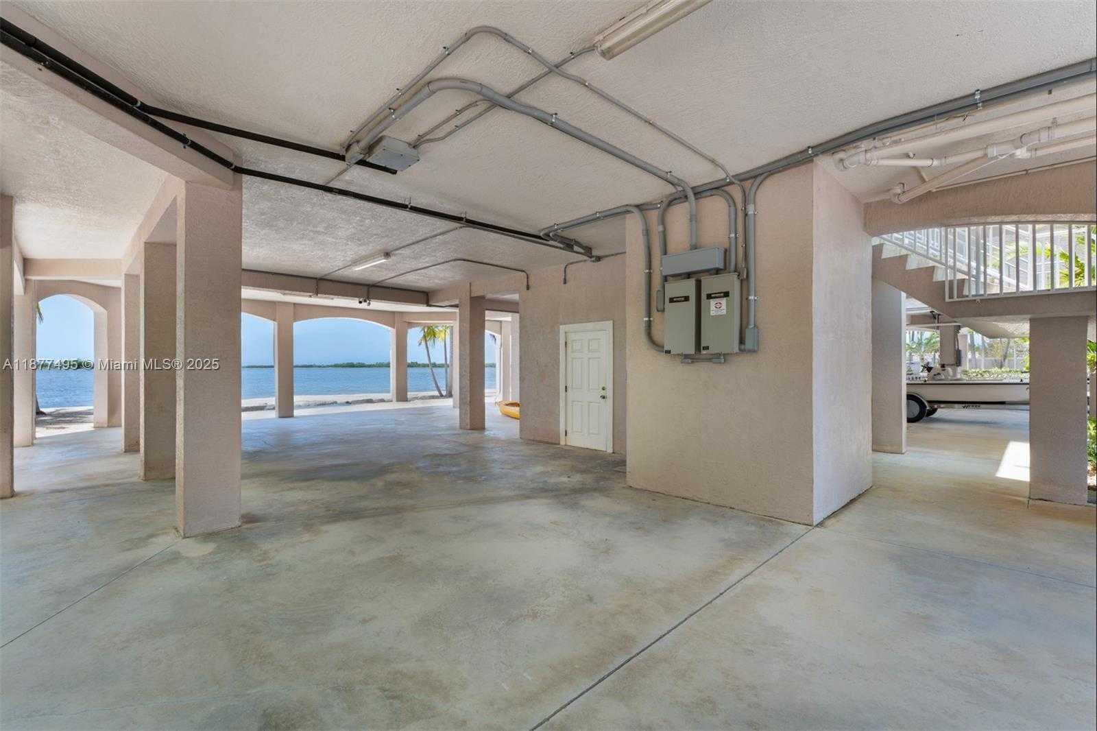Small Image of 3742 SEAGRAPE ST, Big Pine Number 35