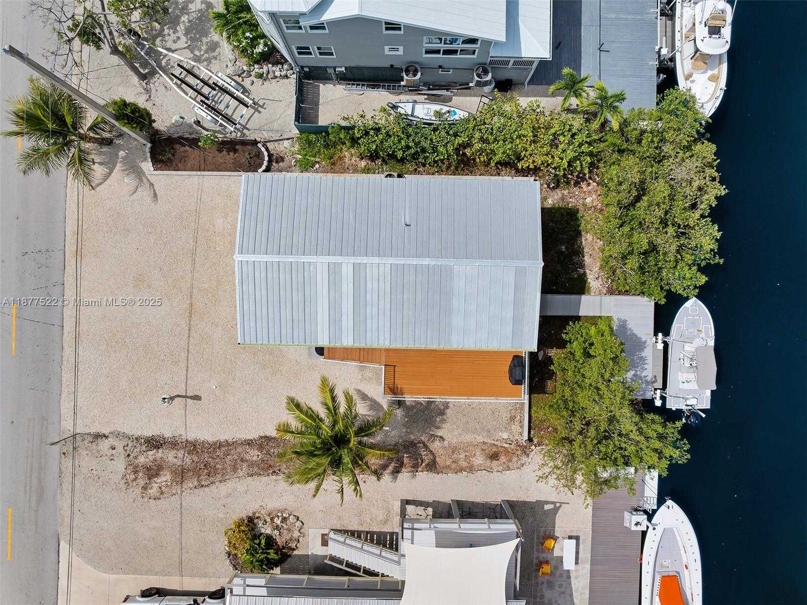Small Image of 437 PIRATES RD, Torch Key Number 9