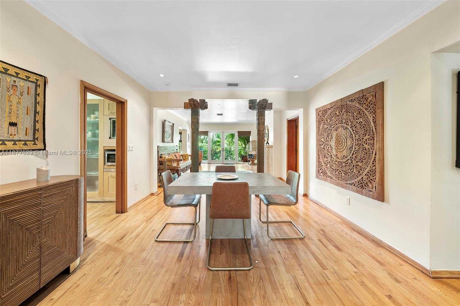 Small Image of 114 1ST RIVO ALTO TER, Miami Beach Number 10
