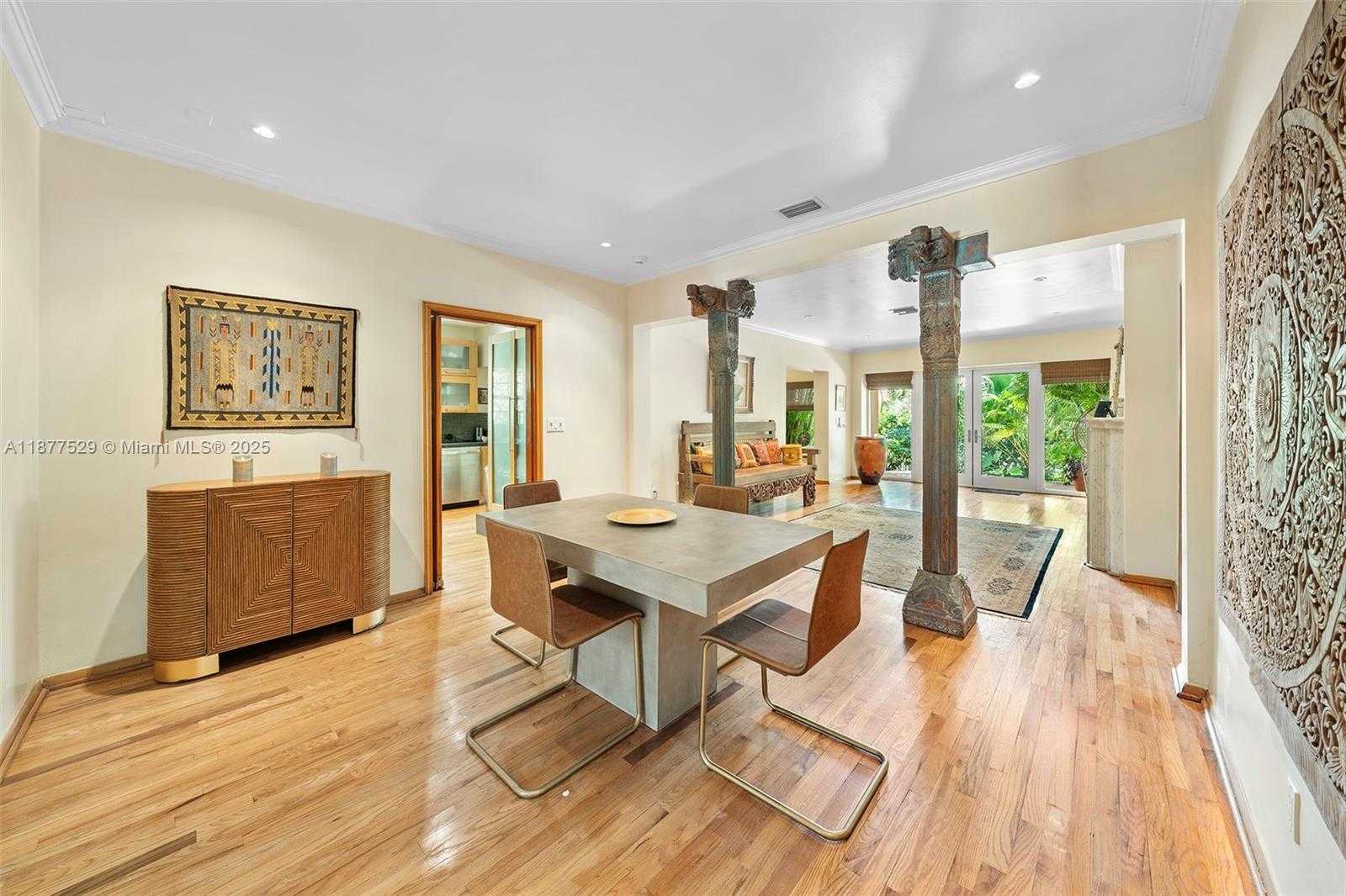 Small Image of 114 1ST RIVO ALTO TER, Miami Beach Number 8