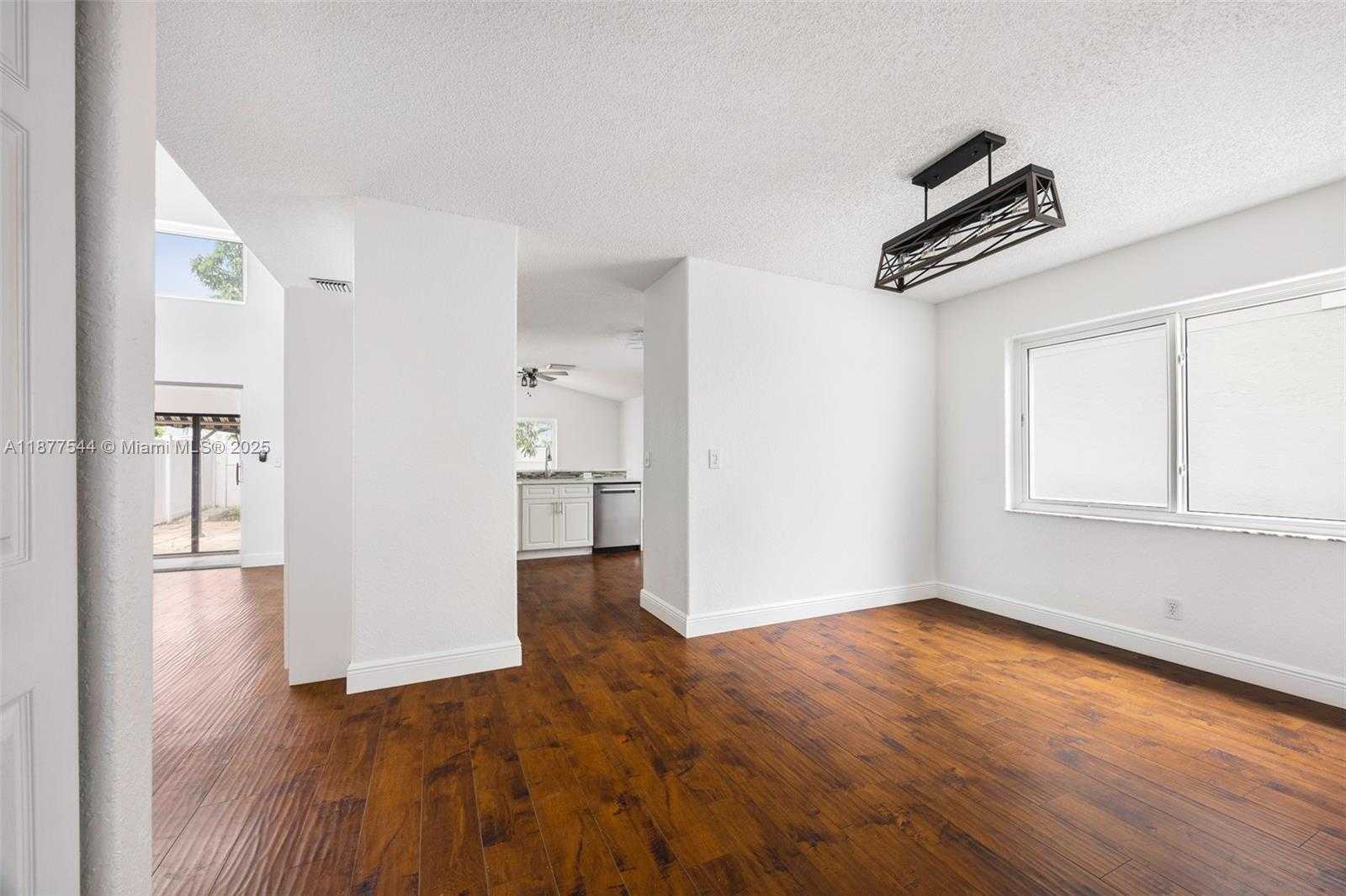 Small Image of 8317 BERMUDA SOUND WAY, Boynton Beach Number 14
