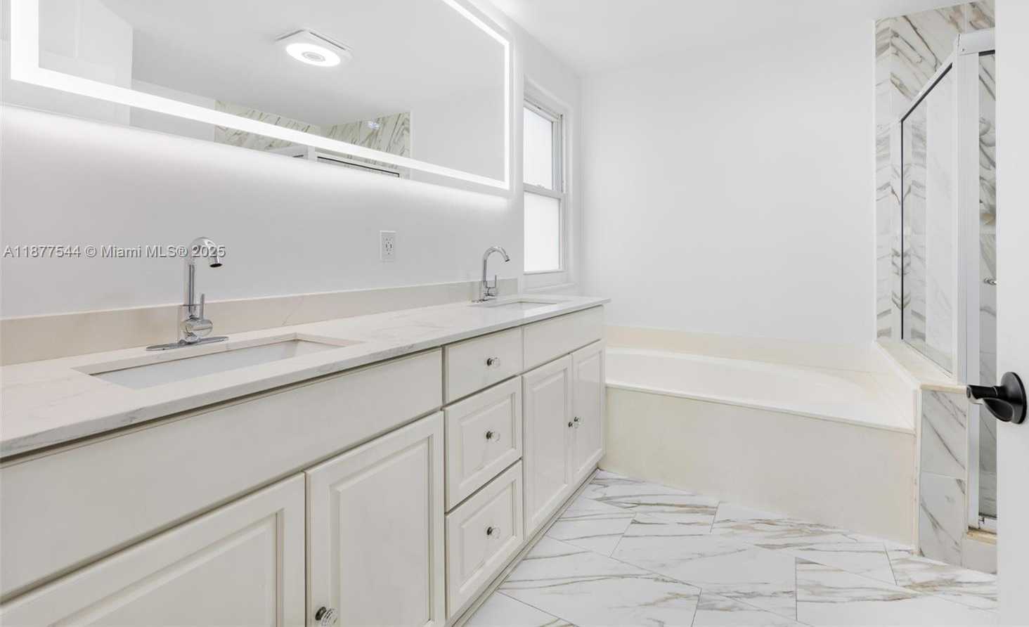 Small Image of 8317 BERMUDA SOUND WAY, Boynton Beach Number 21