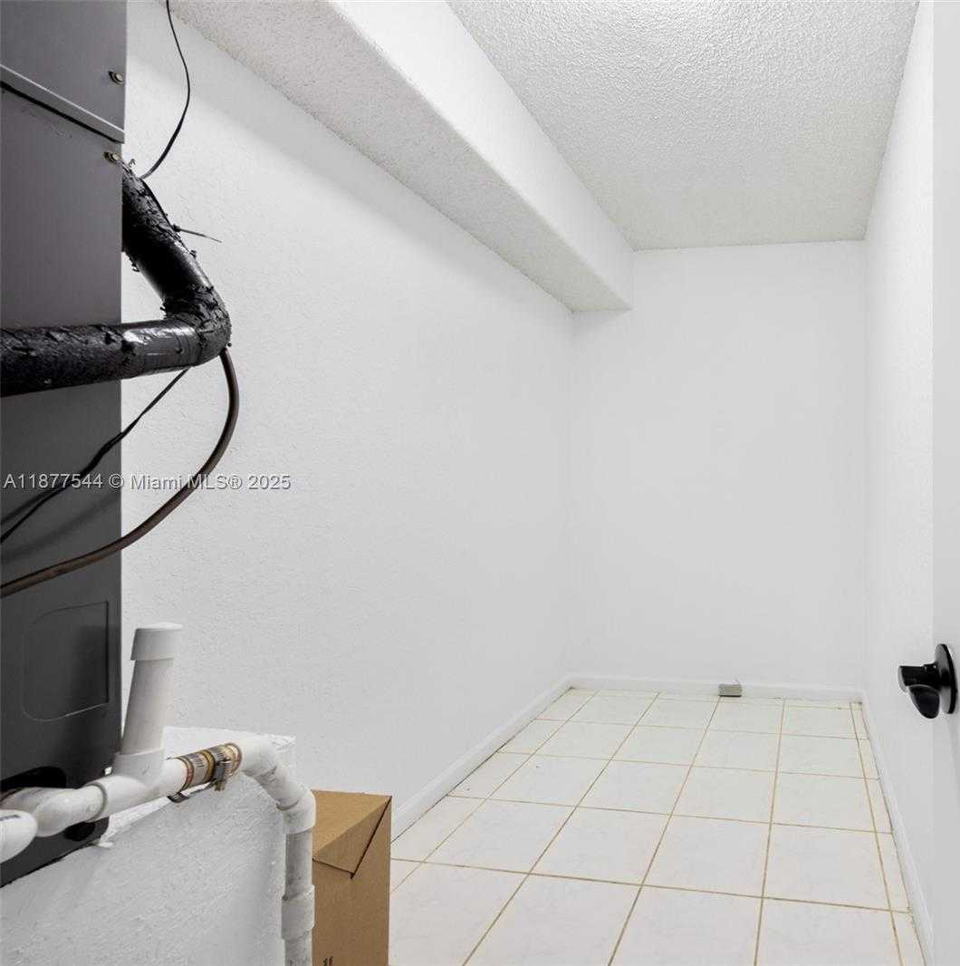 Small Image of 8317 BERMUDA SOUND WAY, Boynton Beach Number 23