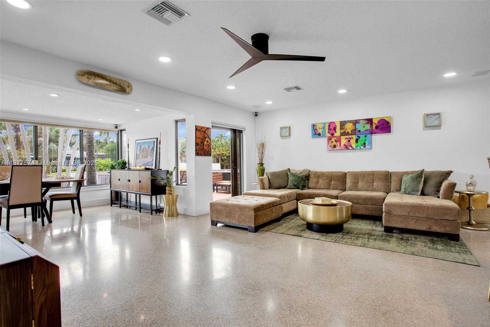 Small Image of 3008 NORTH EAST 1ST TERRACE, Wilton Manors Number 10
