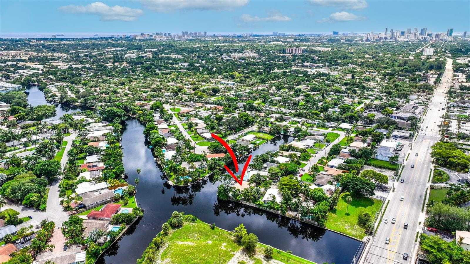 Small Image of 3008 NORTH EAST 1ST TERRACE, Wilton Manors Number 42