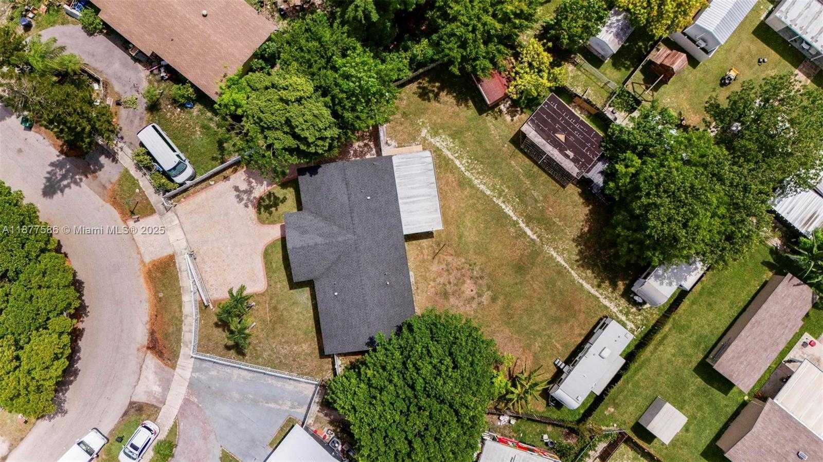 Small Image of 14601 SOUTH WEST 293RD TER, Homestead Number 25