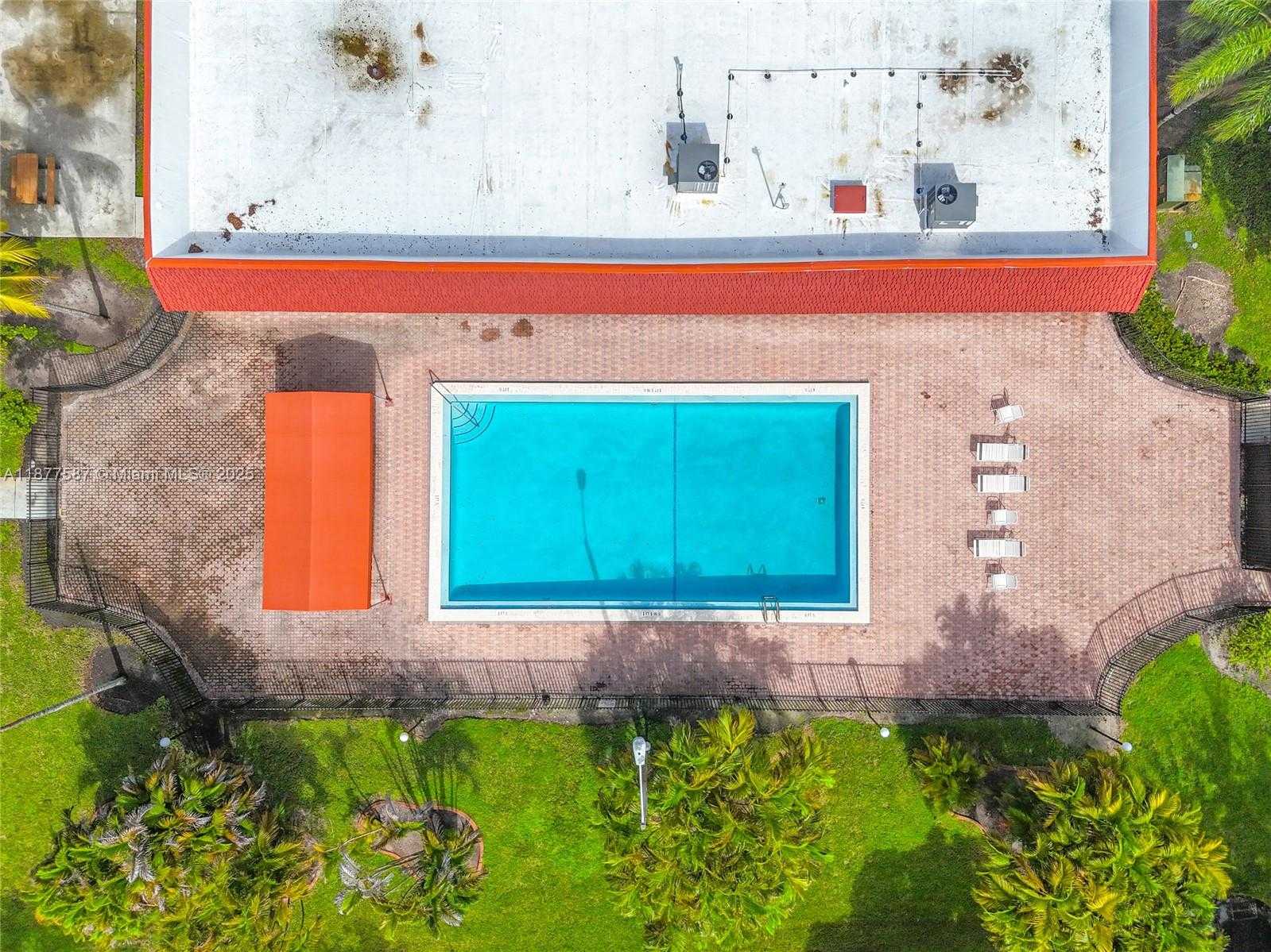 Small Image of 21771 NORTH WEST 6TH ST, Pembroke Pines Number 27