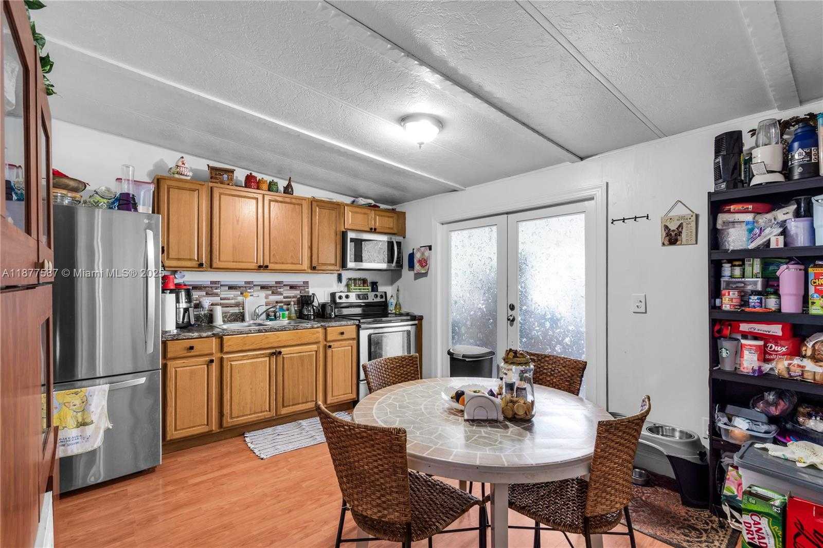 Small Image of 21771 NORTH WEST 6TH ST, Pembroke Pines Number 6