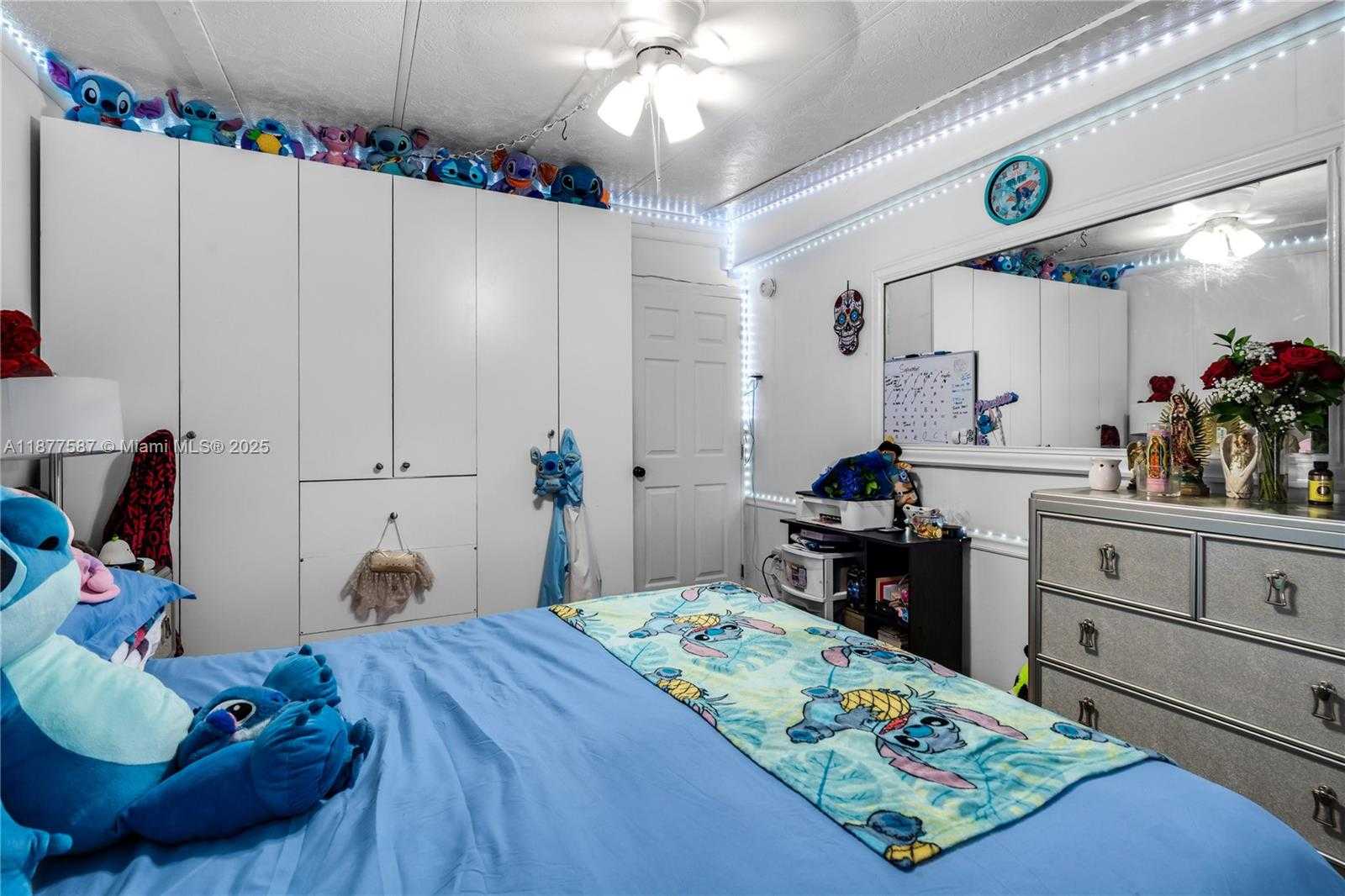 Small Image of 21771 NORTH WEST 6TH ST, Pembroke Pines Number 8