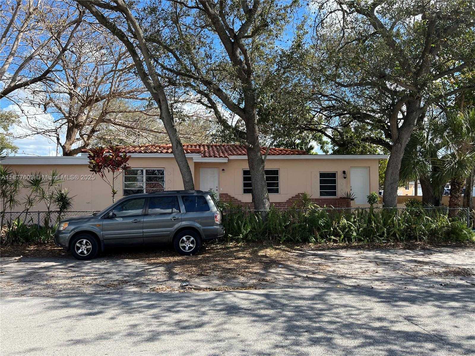 Small Image of 7373 SOUTH WEST 6TH ST, Miami Number 2