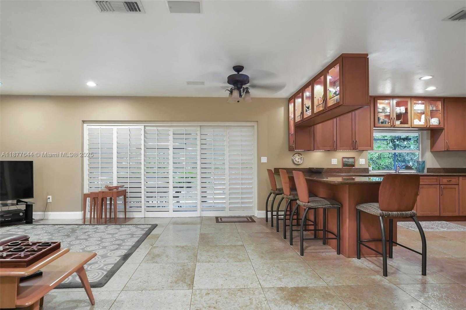 Small Image of 13900 SOUTH WEST 72ND CT, Palmetto Bay Number 18