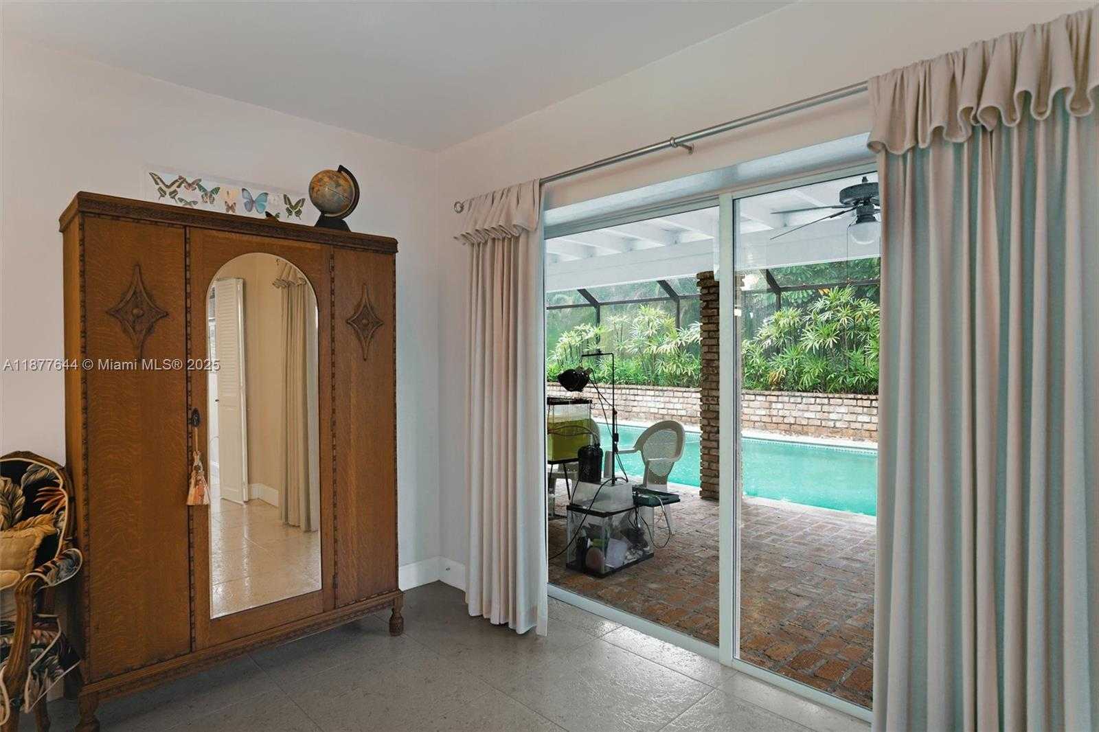 Small Image of 13900 SOUTH WEST 72ND CT, Palmetto Bay Number 32