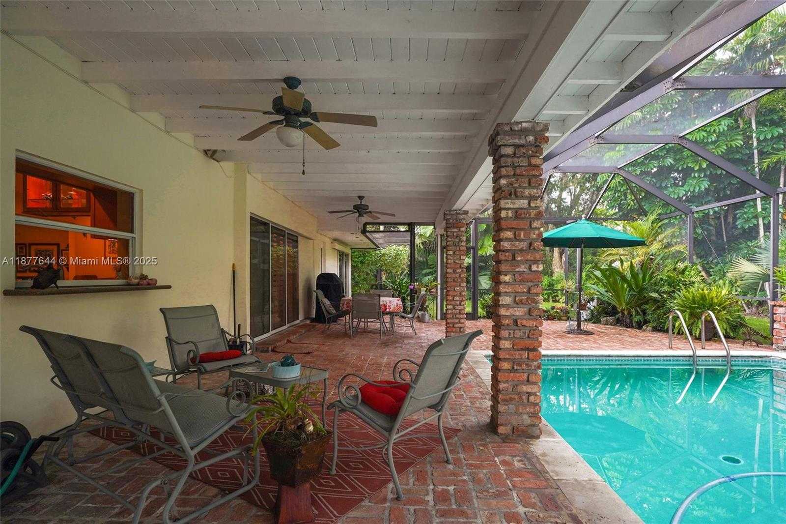 Small Image of 13900 SOUTH WEST 72ND CT, Palmetto Bay Number 49