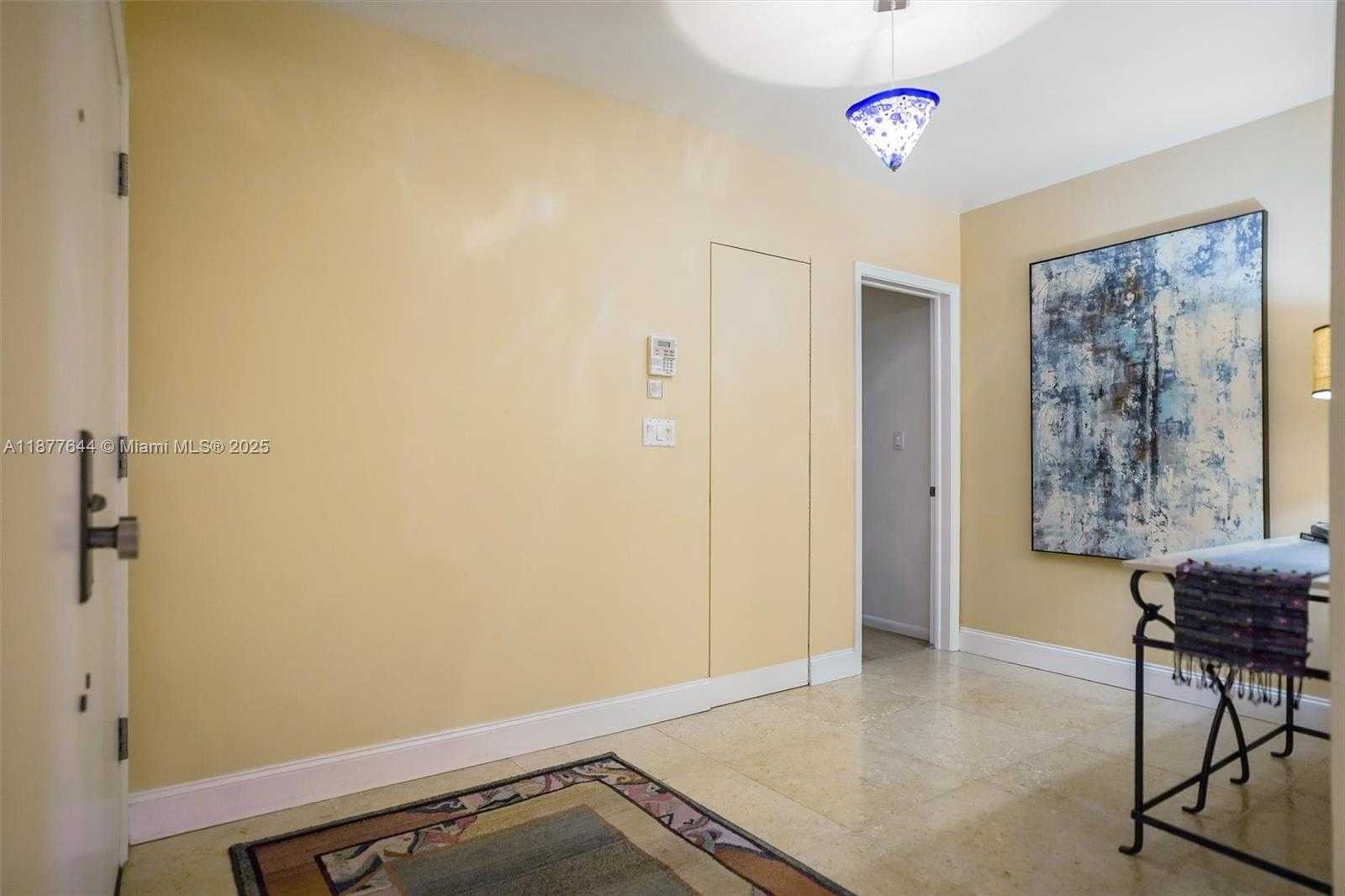 Small Image of 13900 SOUTH WEST 72ND CT, Palmetto Bay Number 7