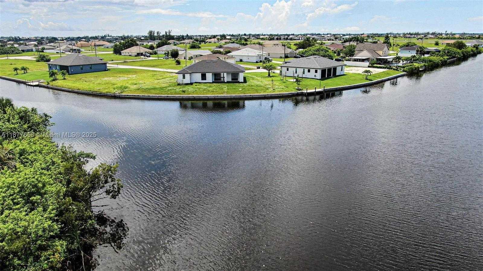 Small Image of 829 NORTH WEST 29TH AVE, Other City - In The State Of Florida Number 10