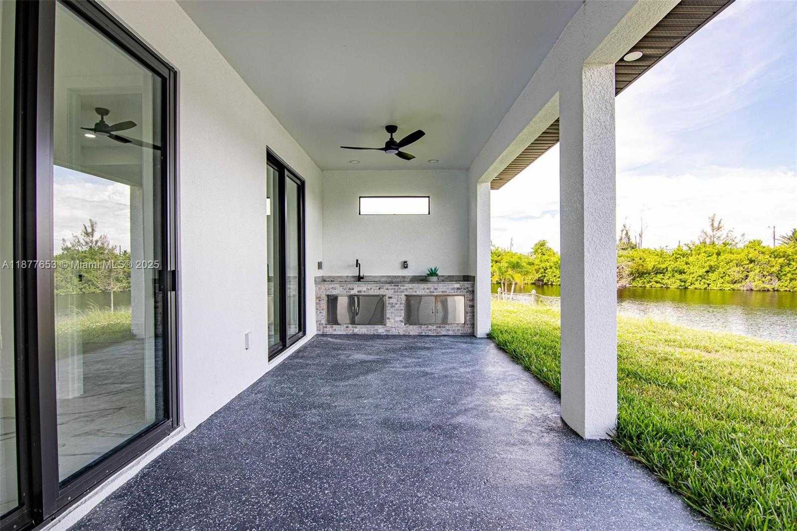 Small Image of 829 NORTH WEST 29TH AVE, Other City - In The State Of Florida Number 22