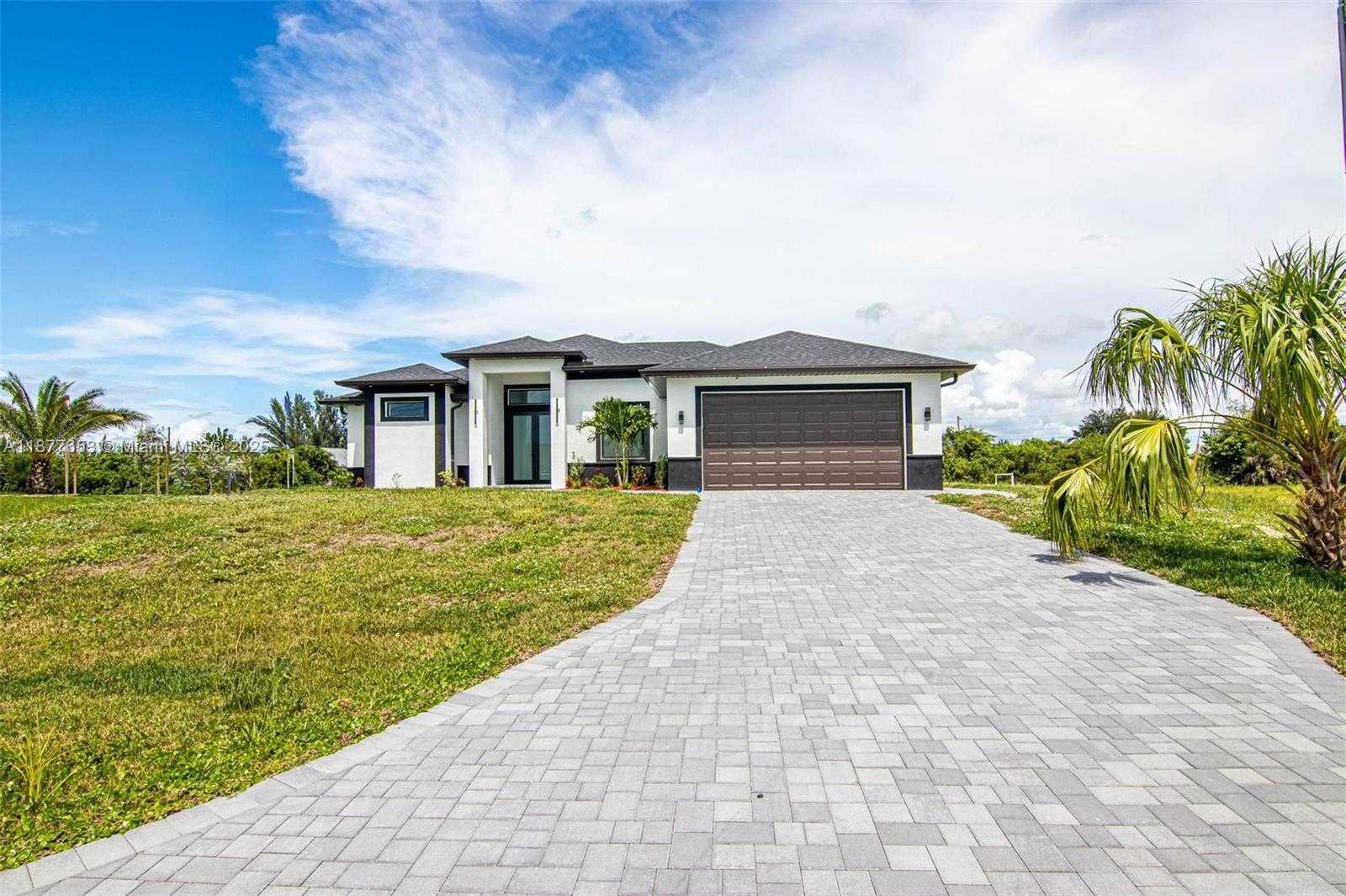 Small Image of 829 NORTH WEST 29TH AVE, Other City - In The State Of Florida Number 5