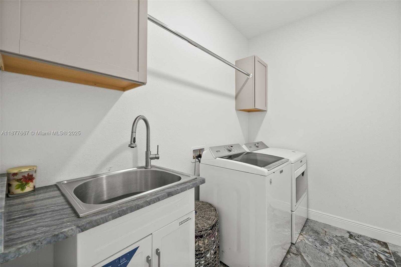 Small Image of 2623 SOUTH WEST 21ST AVE, Cape Coral Number 34