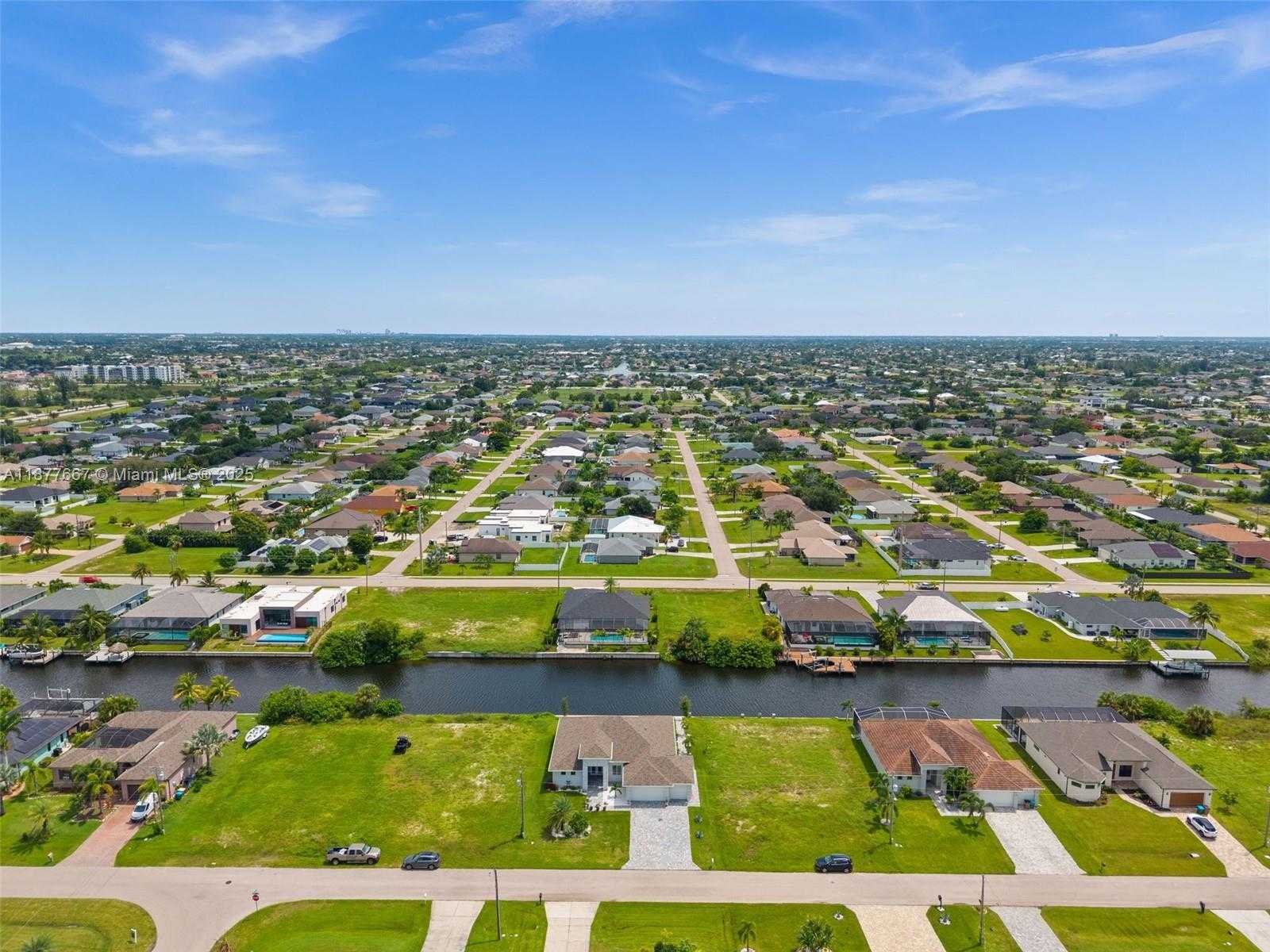 Small Image of 2623 SOUTH WEST 21ST AVE, Cape Coral Number 40