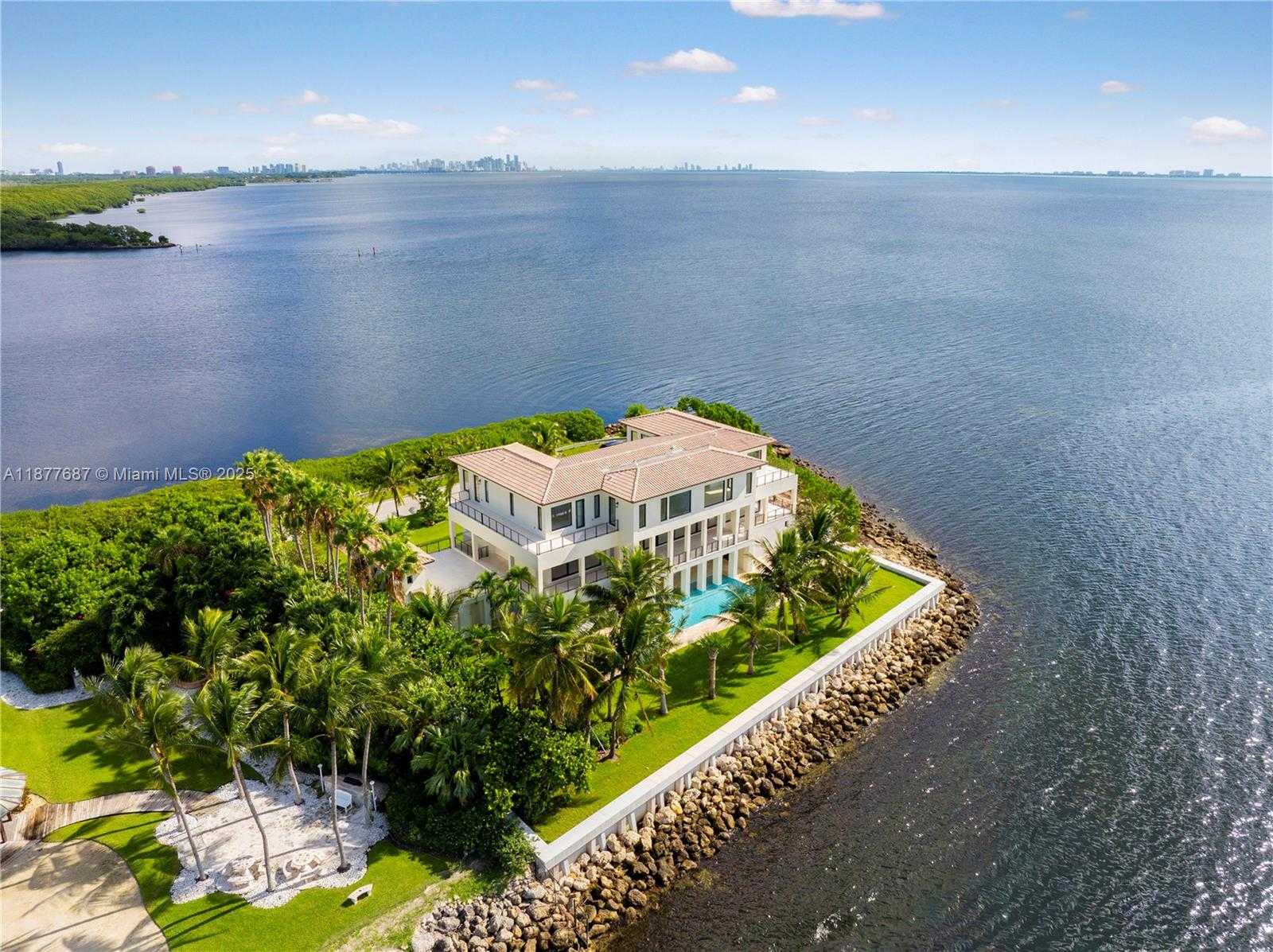 Small Image of 650 LUGO AVE, Coral Gables Number 29