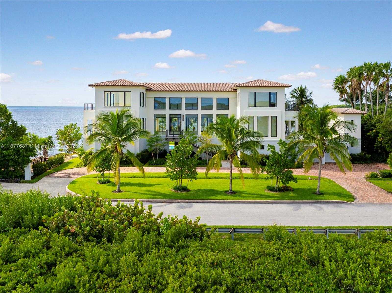 Small Image of 650 LUGO AVE, Coral Gables Number 4