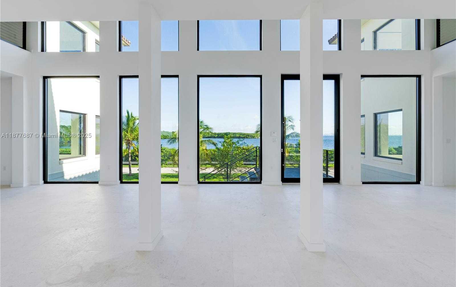 Small Image of 650 LUGO AVE, Coral Gables Number 8