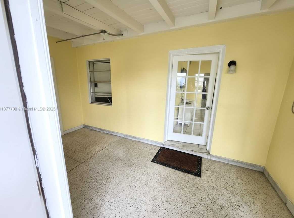 Small Image of 537 NORTH WEST 20TH AVE, Fort Lauderdale Number 2