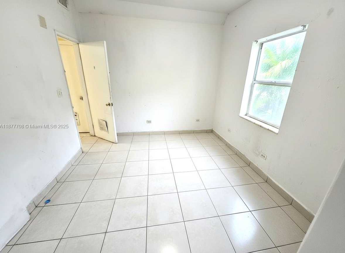 Small Image of 537 NORTH WEST 20TH AVE, Fort Lauderdale Number 6