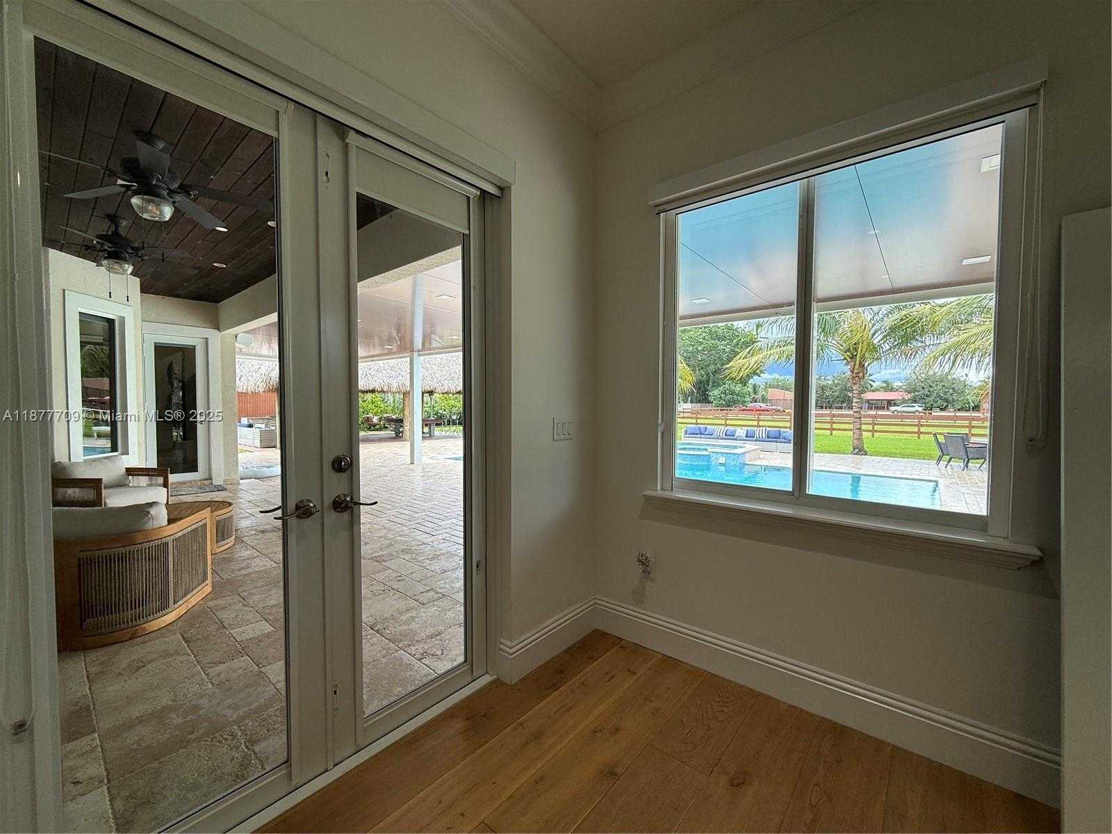 Small Image of 21500 SOUTH WEST 232ND ST, Miami Number 18