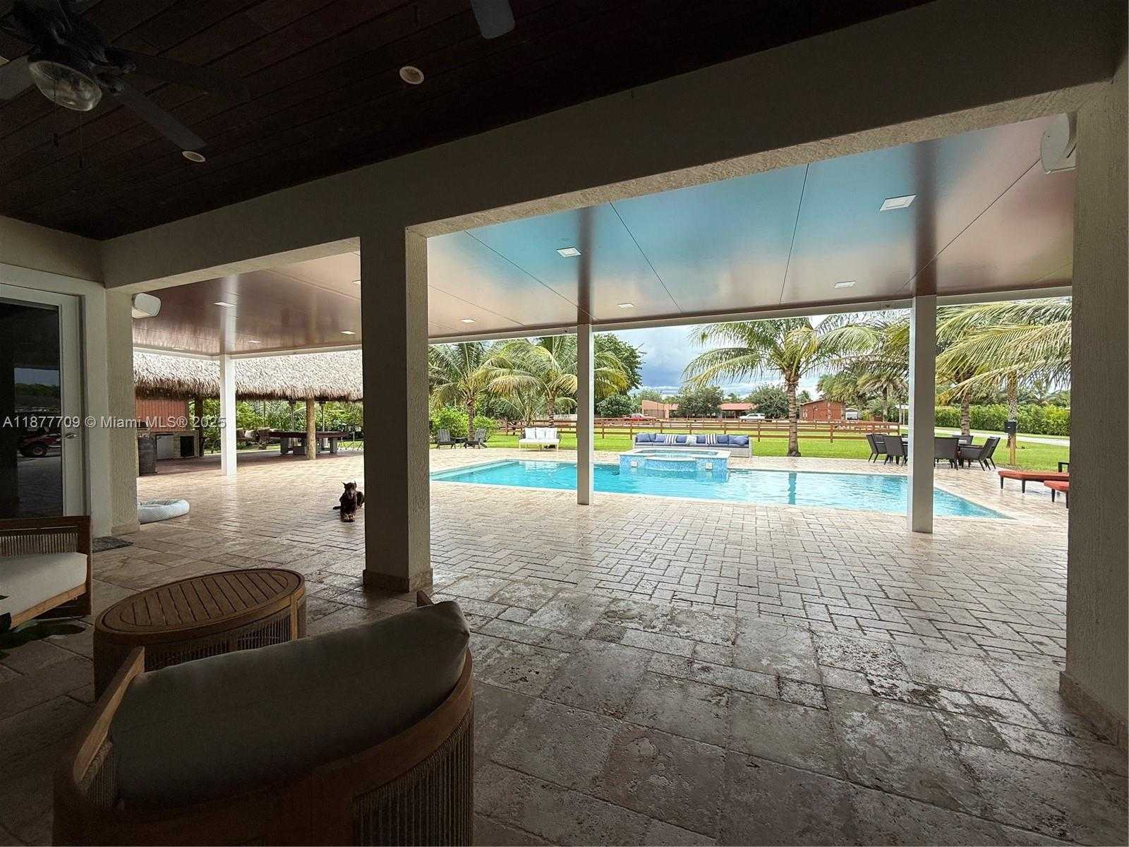 Small Image of 21500 SOUTH WEST 232ND ST, Miami Number 42