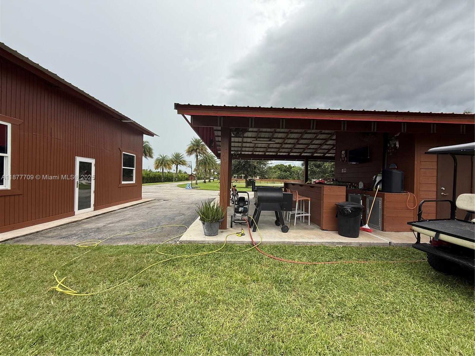 Small Image of 21500 SOUTH WEST 232ND ST, Miami Number 64