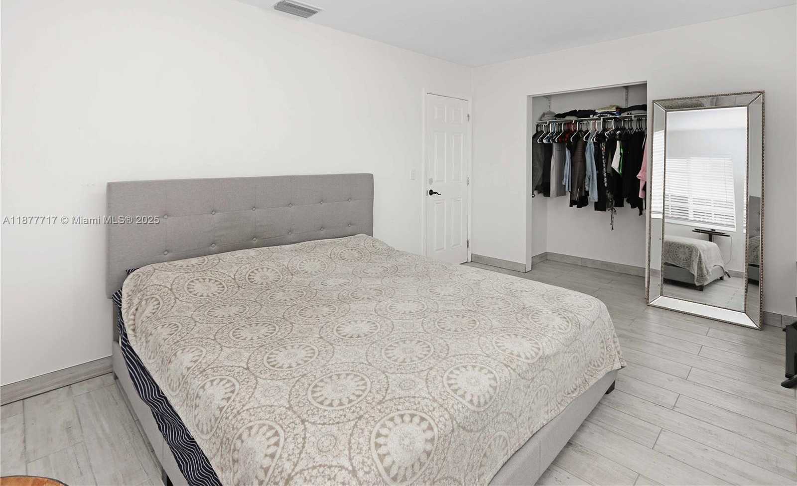Small Image of 1510 HAYES ST, Hollywood Number 12