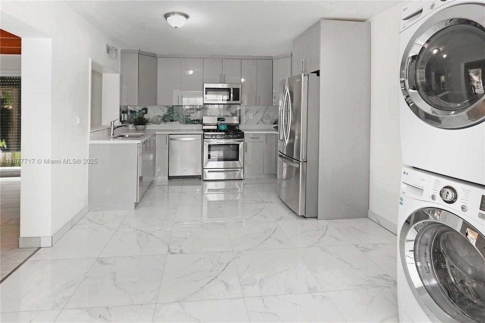 Small Image of 1510 HAYES ST, Hollywood Number 7