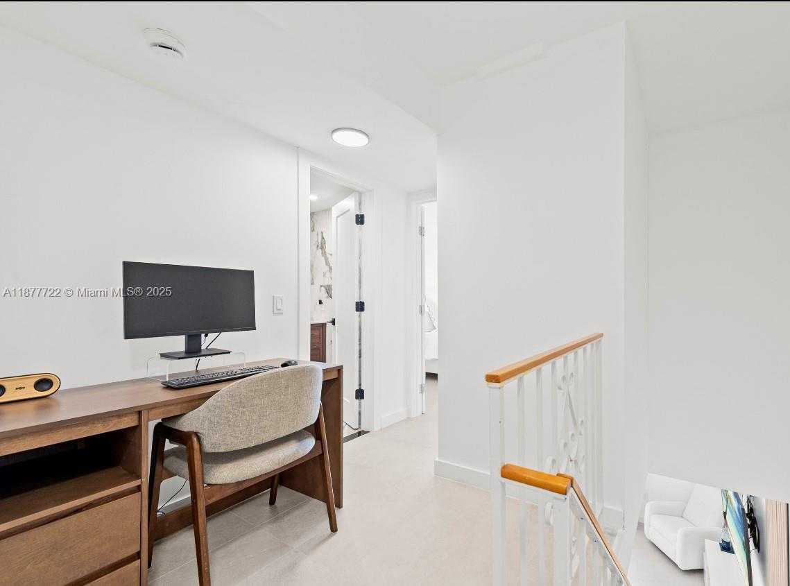 Small Image of 17800 ATLANTIC BLVD, PH-3, Sunny Isles Beach Number 15