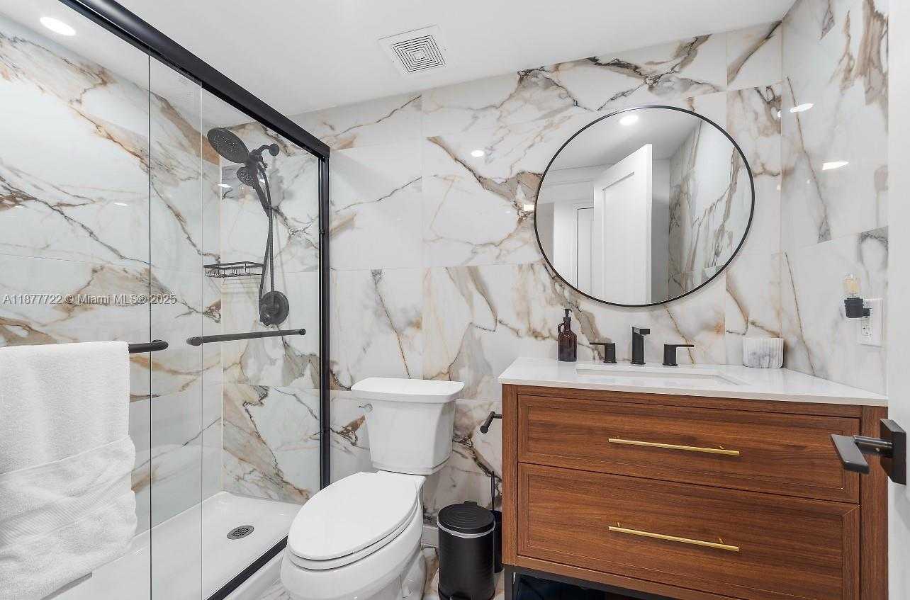 Small Image of 17800 ATLANTIC BLVD, PH-3, Sunny Isles Beach Number 18