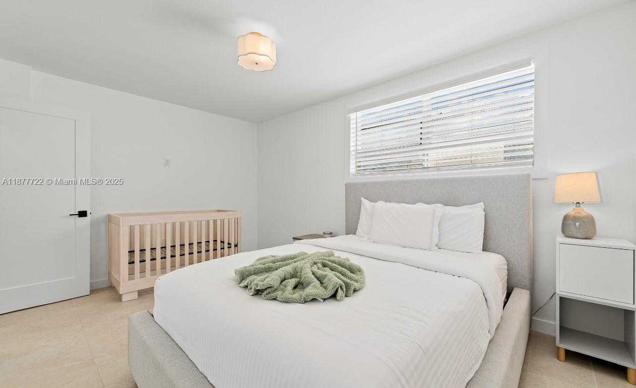 Small Image of 17800 ATLANTIC BLVD, PH-3, Sunny Isles Beach Number 19