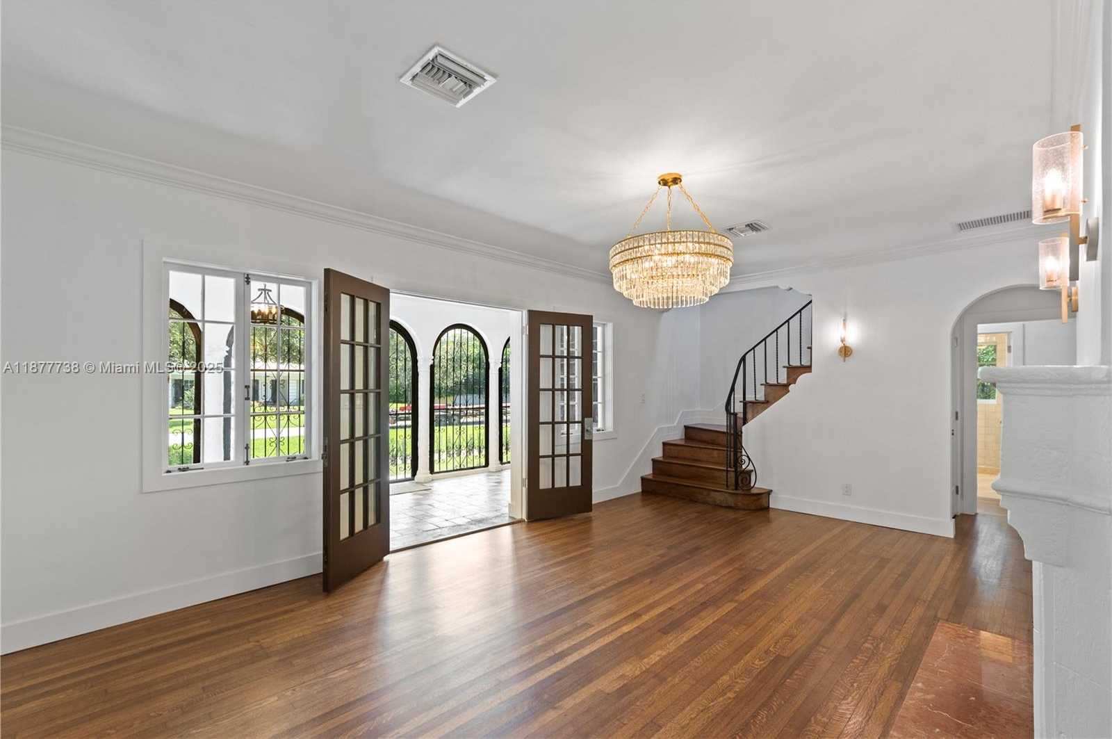 Small Image of 1202 GRANADA BLVD, Coral Gables Number 10