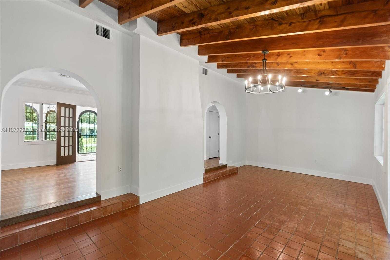 Small Image of 1202 GRANADA BLVD, Coral Gables Number 22