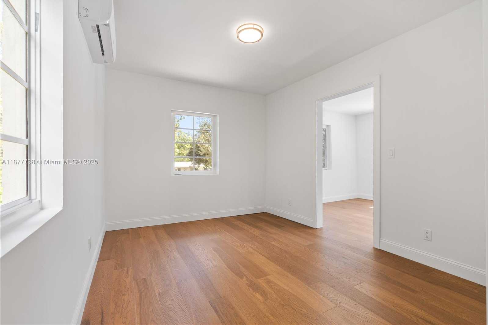 Small Image of 1202 GRANADA BLVD, Coral Gables Number 39