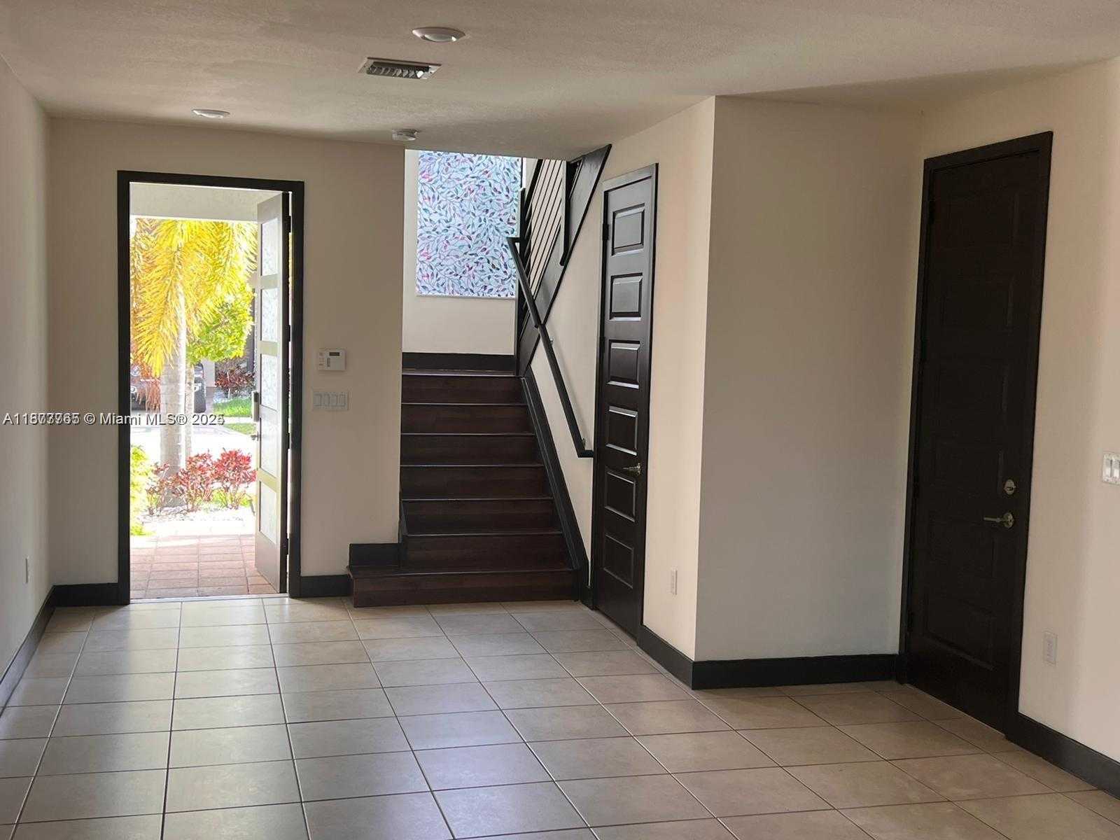Small Image of 15680 NORTH WEST 91ST CT, Miami Lakes Number 2