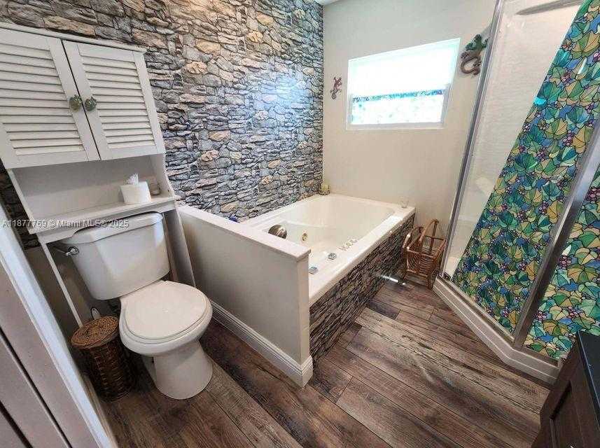 Small Image of 7 AVENUE D, Key Largo Number 13