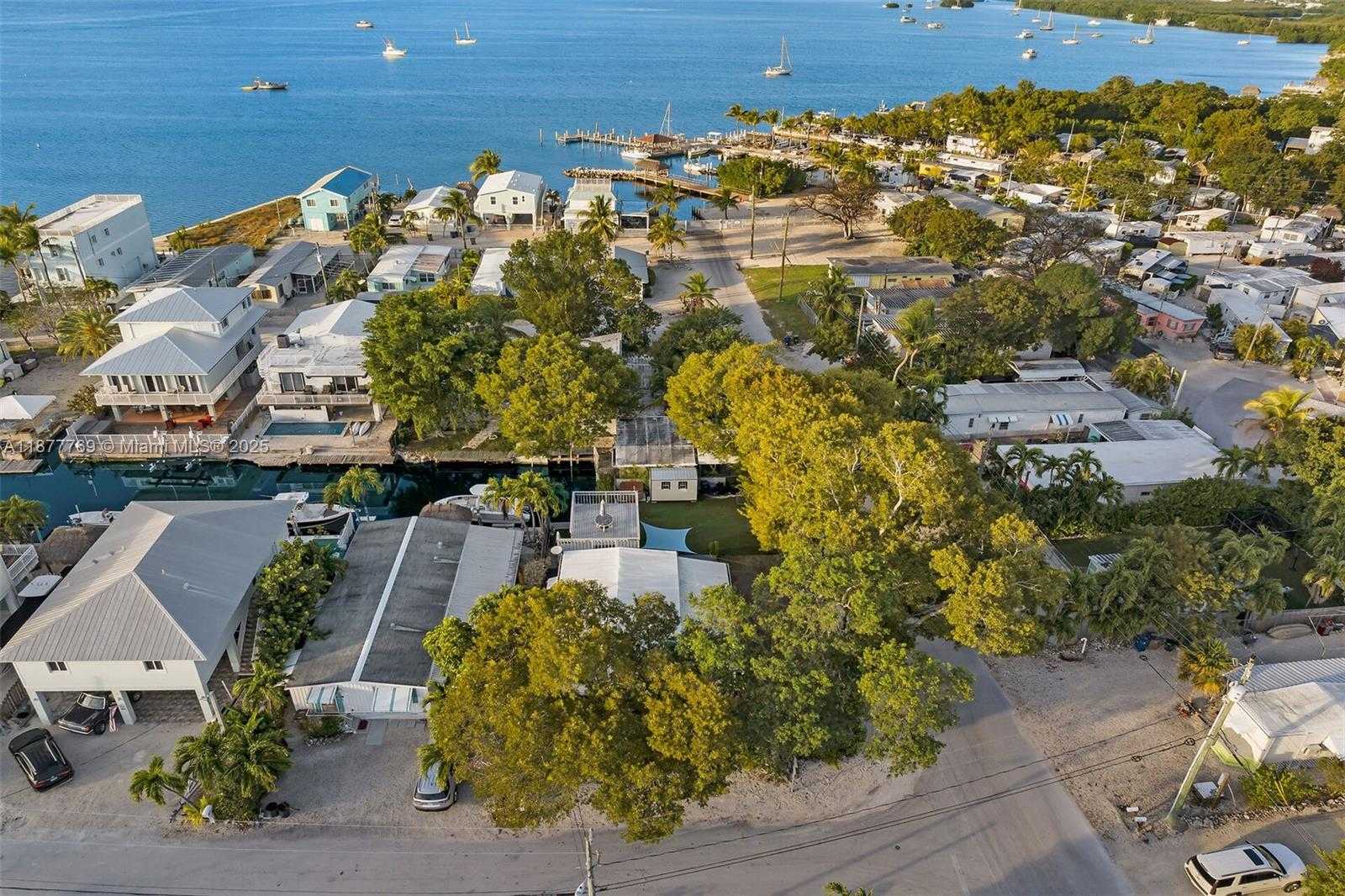 Small Image of 7 AVENUE D, Key Largo Number 28