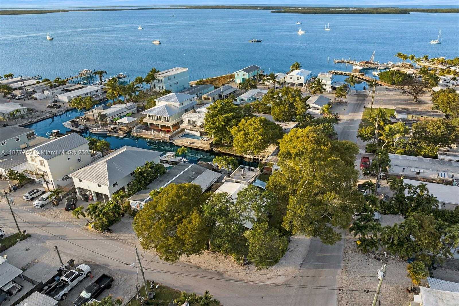 Small Image of 7 AVENUE D, Key Largo Number 29