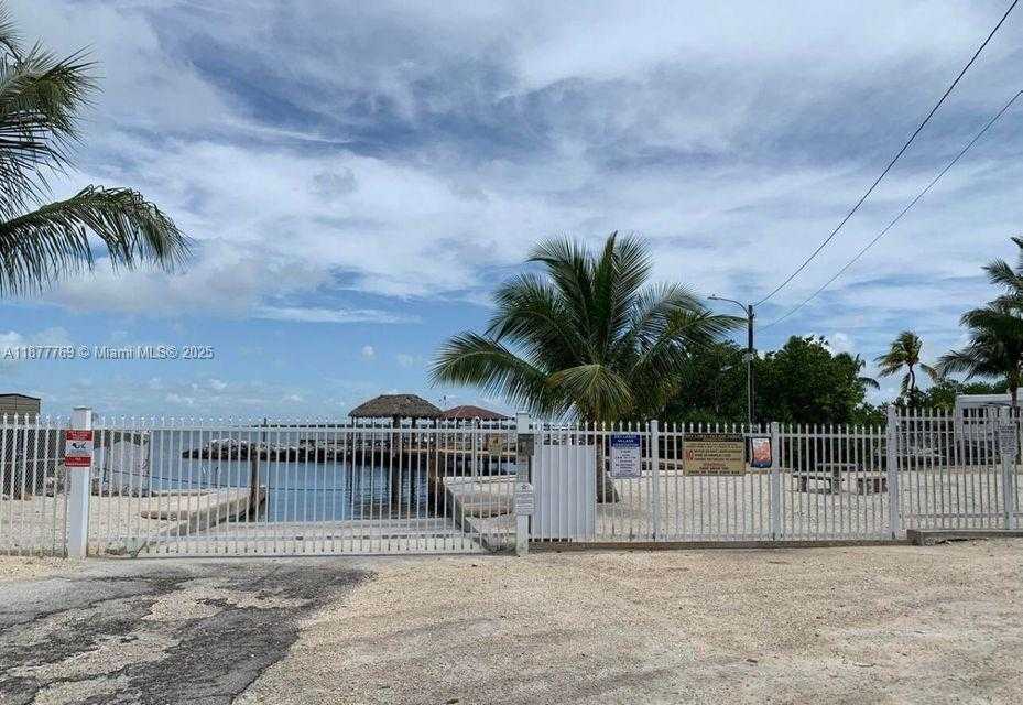 Small Image of 7 AVENUE D, Key Largo Number 31