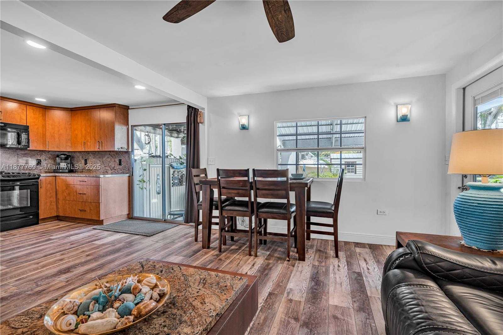 Small Image of 7 AVENUE D, Key Largo Number 8