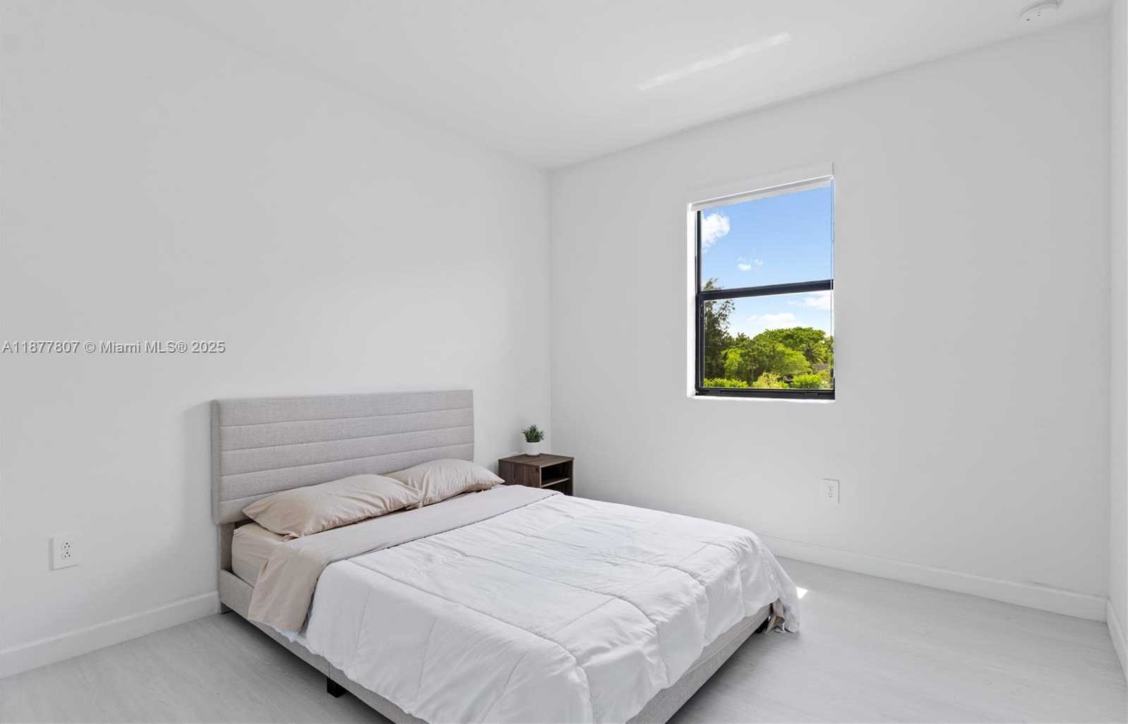 Small Image of 11932 SOUTH WEST 241ST TER, Homestead Number 38