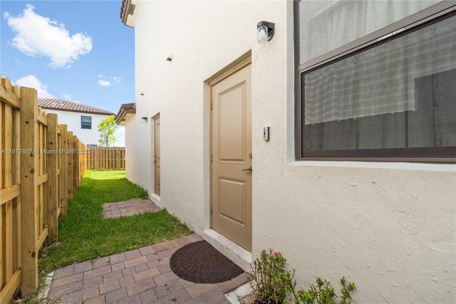 Small Image of 11932 SOUTH WEST 241ST TER, Homestead Number 43
