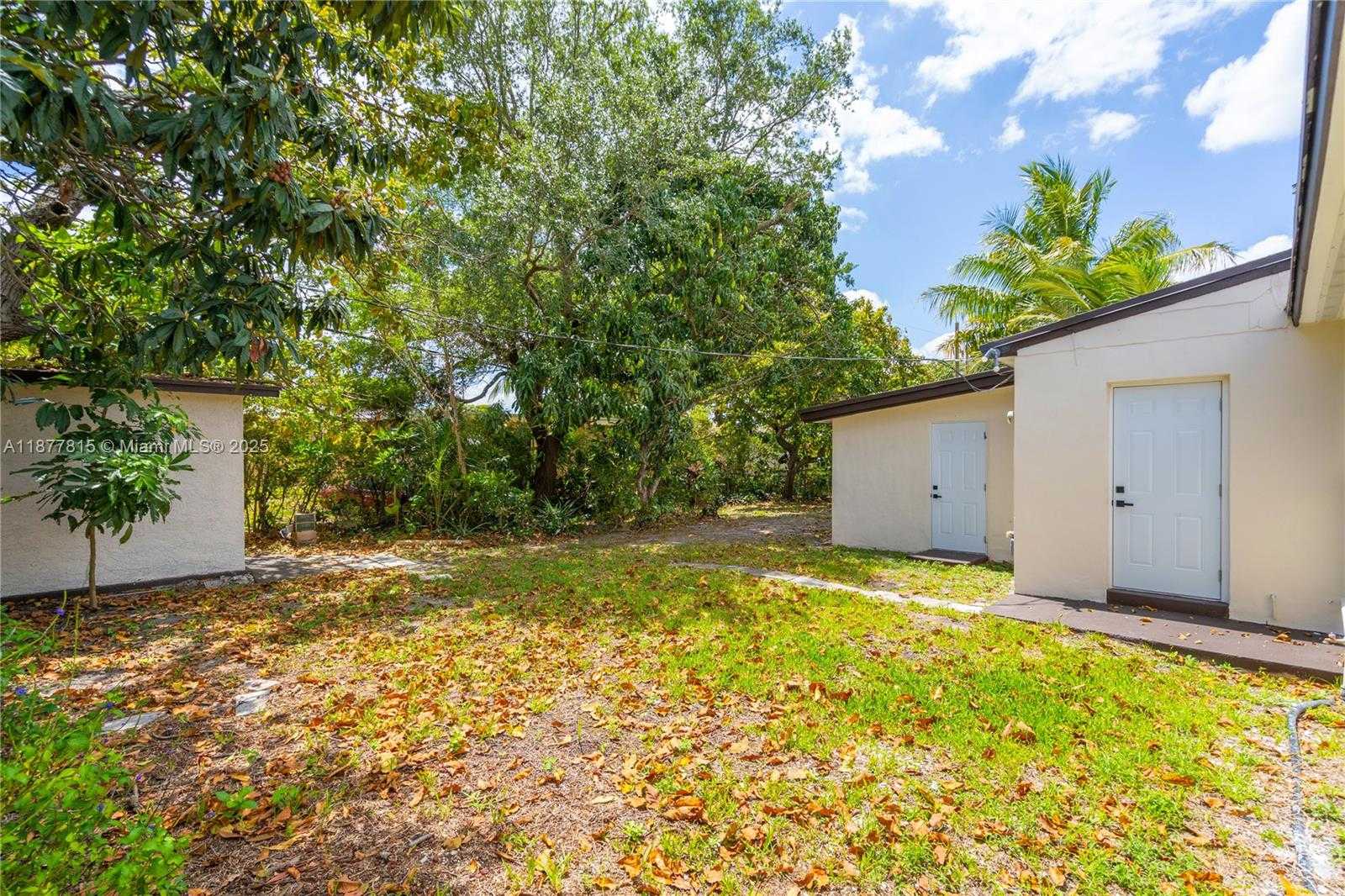 Small Image of 1000 NORTH WEST 198TH ST, Miami Gardens Number 24