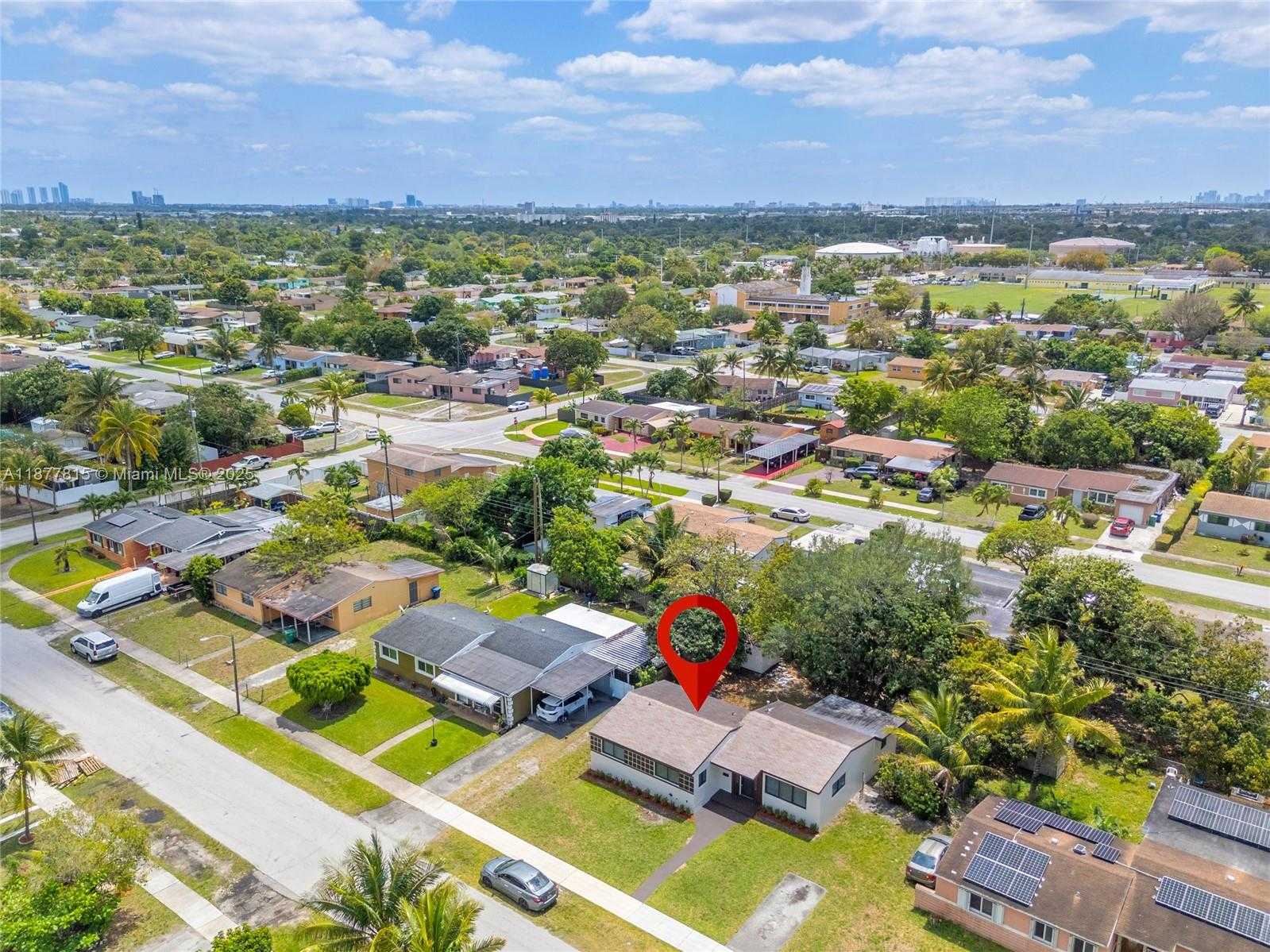 Small Image of 1000 NORTH WEST 198TH ST, Miami Gardens Number 29