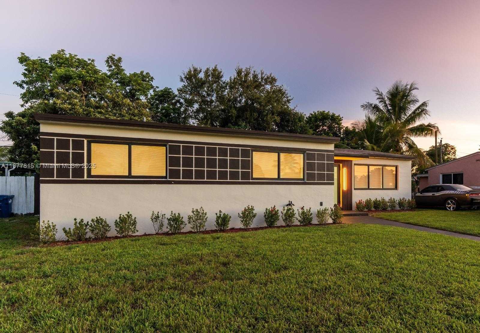 Small Image of 1000 NORTH WEST 198TH ST, Miami Gardens Number 48